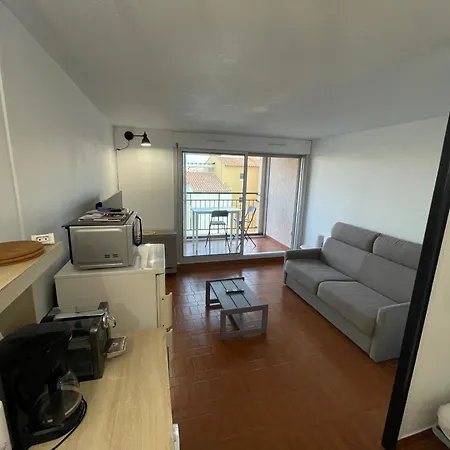 Apartment Studio Cap D'agde Avec Vue Port Et Piscine